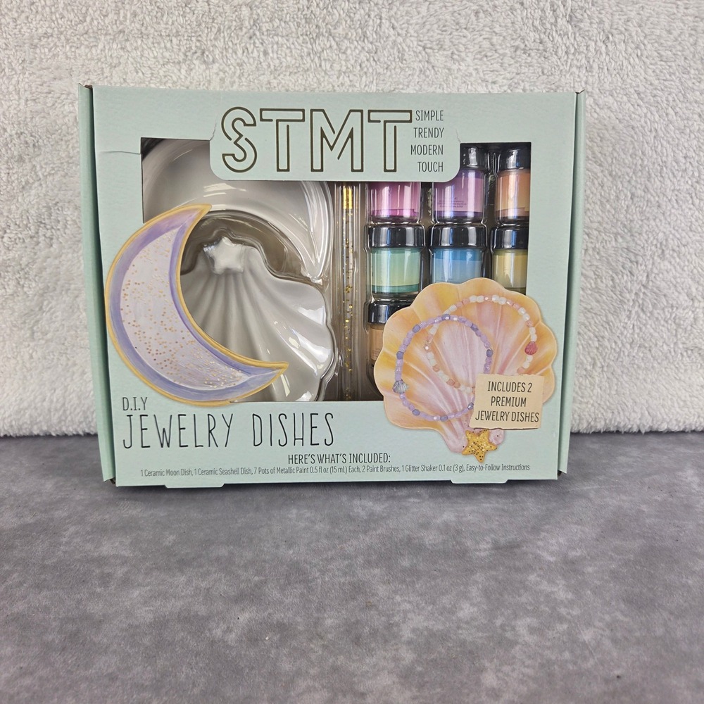 STMT DIY Jewelry Dishes Kit Ceramic Moon and Seashell Trinket Trays New